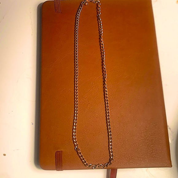 Gold unisex adjustable chain. - Picture 1 of 1